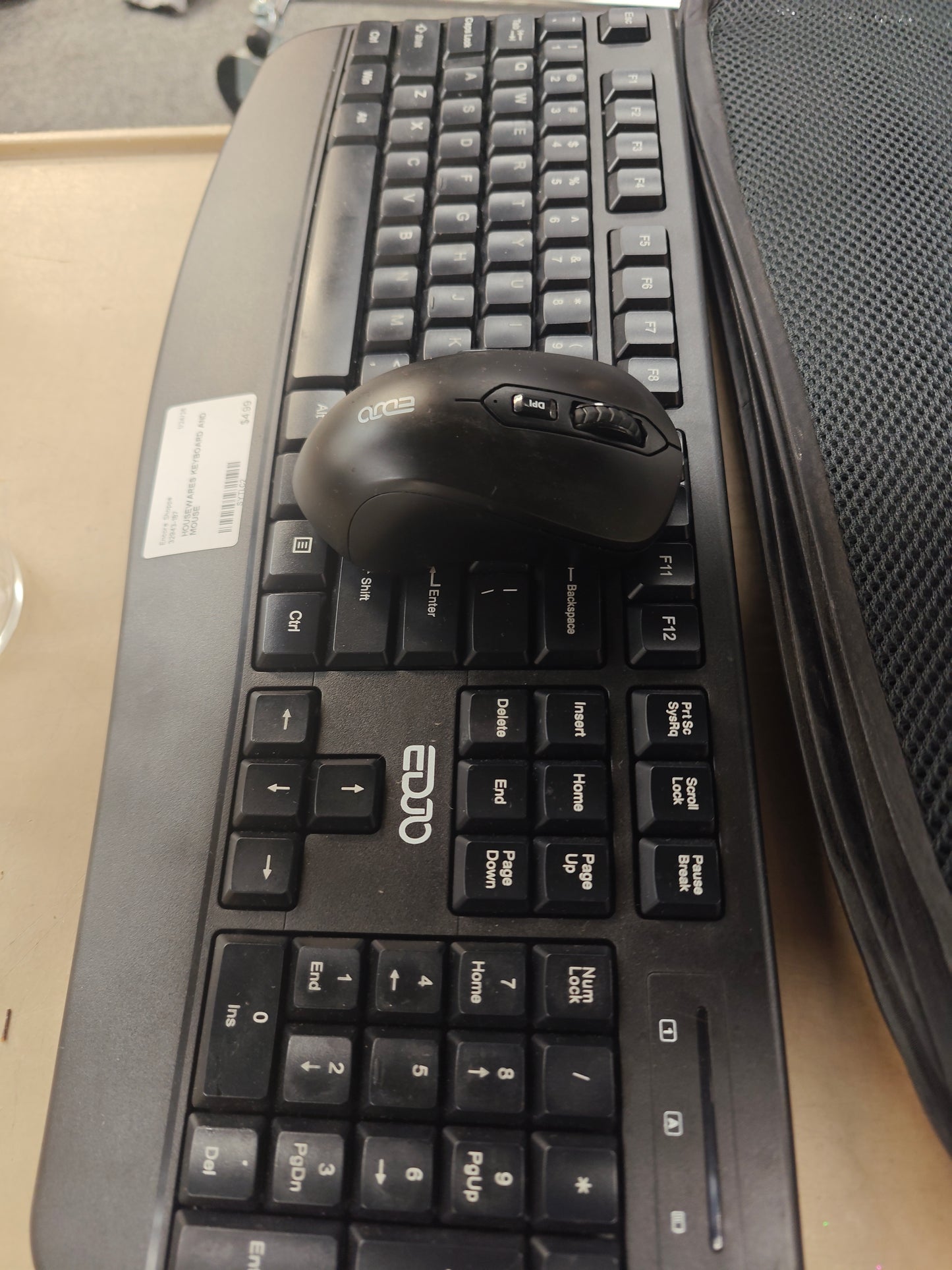 KEYBOARD AND MOUSE